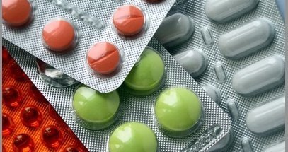 Antibiotiques, pourquoi ils déclenchent une mycose gynécologique ?